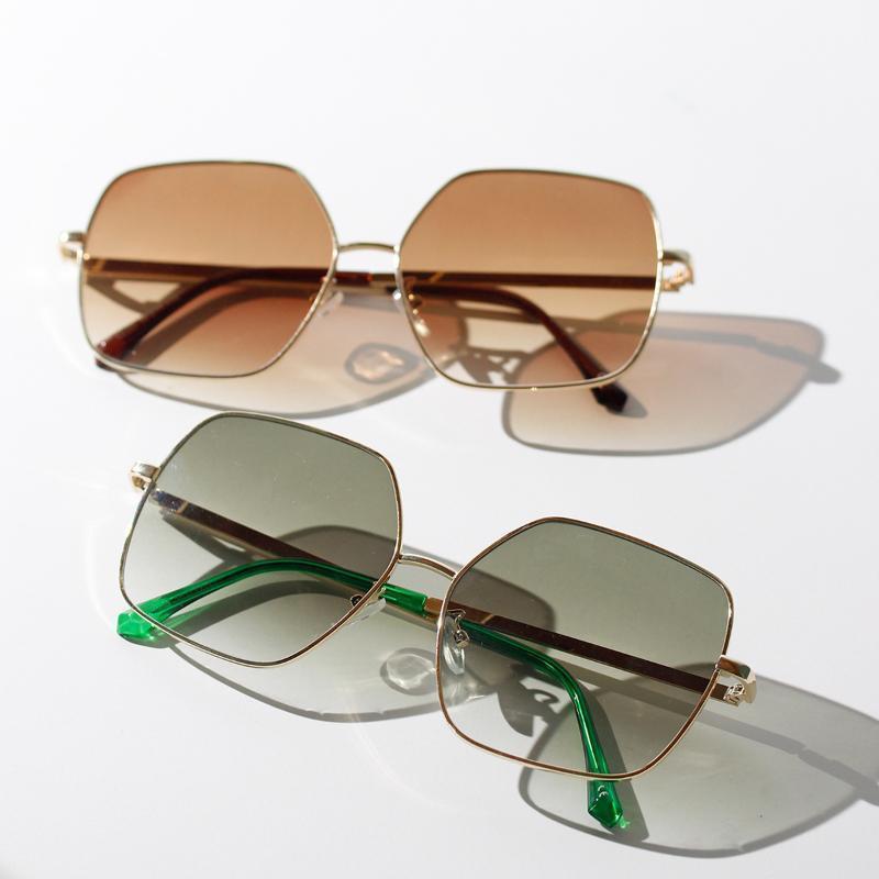 

Sunglasses Oversized Women Luxury Transparent Gradient Sun Glasses Big Frame Vintage Eyewear Square For Lady FML1