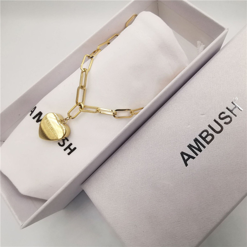 

2021 New Titanium Alloy Solid Ambush Heart-shaped Necklace Men Women with Original Gift Box and Cloth Bag Accessories 7i48