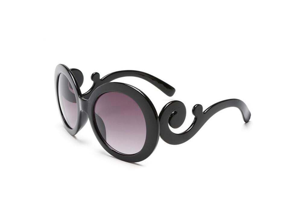 

Luxury Desinger Square Sunglasses with Stamp UV400 Full Frame Sunglasses for Women Men Fashion Accessories High Quality D204