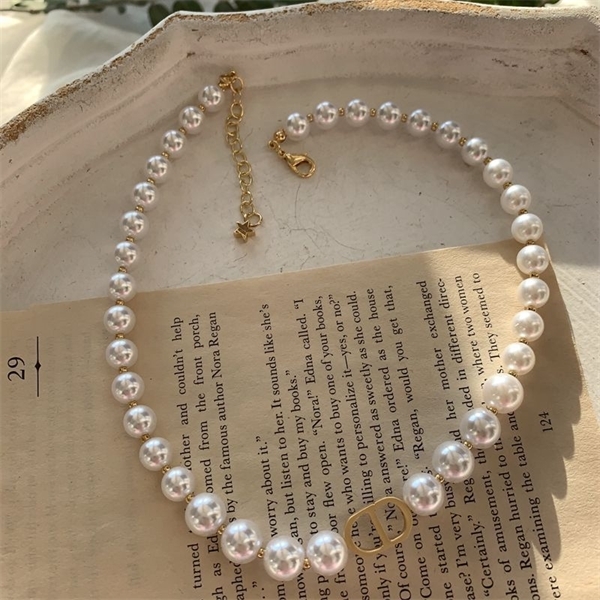 

Clavicle chain lace feeling net red big Tongtong clavicle temperament pearl necklace simple chain niche CD female1, Silver