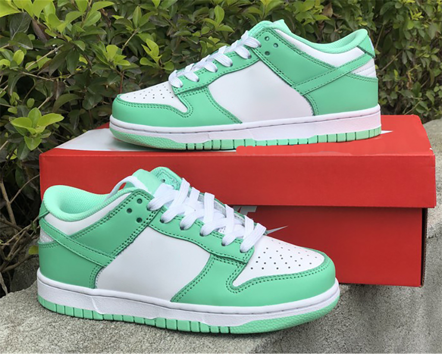 

Topsportsmarket Dunk Dunks Low Green Glow Skateboard Shoes White-Green Casual Runner Outdoor Trainers Sneakers Sports Come With Box