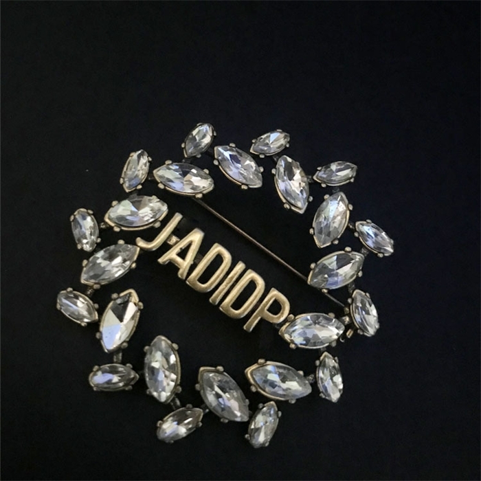 

D family wheat ear micro Brooch inlaid with horse eye stone classic letter versatile luxury Di family sweater accessories Brooch2, Gray