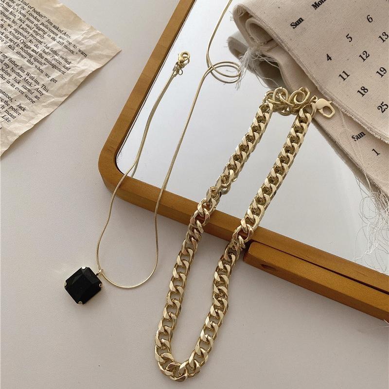 

Pendant Necklaces Vintage Double Layer Square Black Crystal Choker Necklace For Women Clavicle Copper Chain Mujer Statement Neck Jewelry