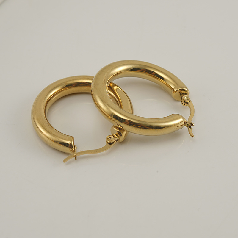 

Classic 18K Gold Plated Stainless Steel Huggie Earring 3CM 5CM Round Earrings for Fashion Woman