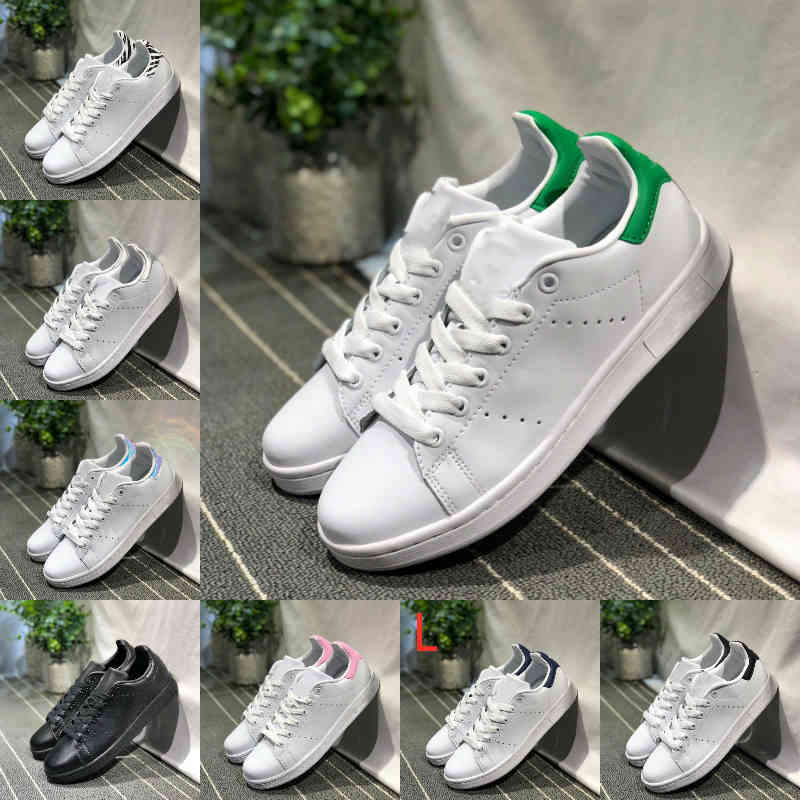 

2021 Men Women Sneakers Leather Casual Shoes Green Black White Navy Blue Oreo Rainbow Pink Fashion Mens Flat Trainer Outdoors Trainer Design
