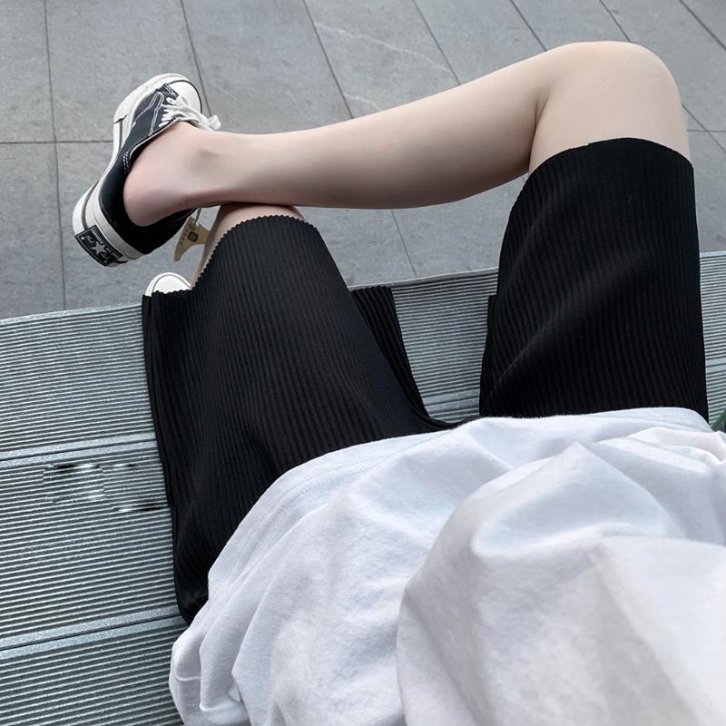 

Men's Shorts Summer Pleated Fashion Solid Color Loose Casual Men Streetwear Trunks Wild Comfortable and Cool Style Solid Color Pants, Olive