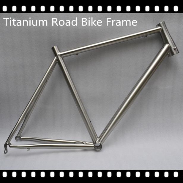 

Frames And Mouldings Titanium Bike Frame For Road Bicycle Fashion Style Alloy Gr9 Material Fork 700C