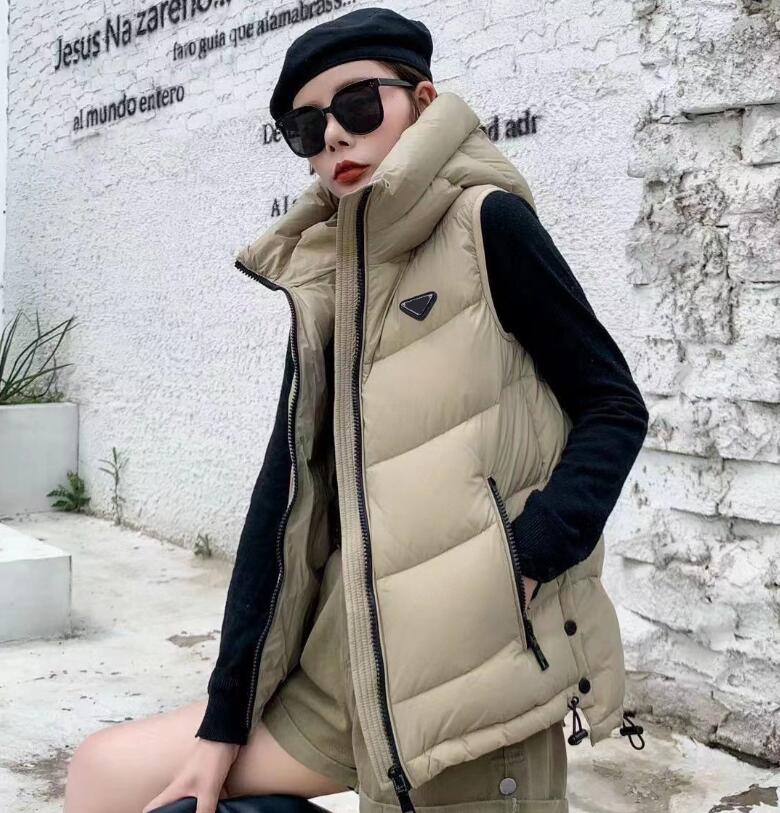 

2021 Paris fashion autumn winter fashions ladies vest designer high-end men down cotton custom hooded jacket comfortable warm temperament slim, Customize