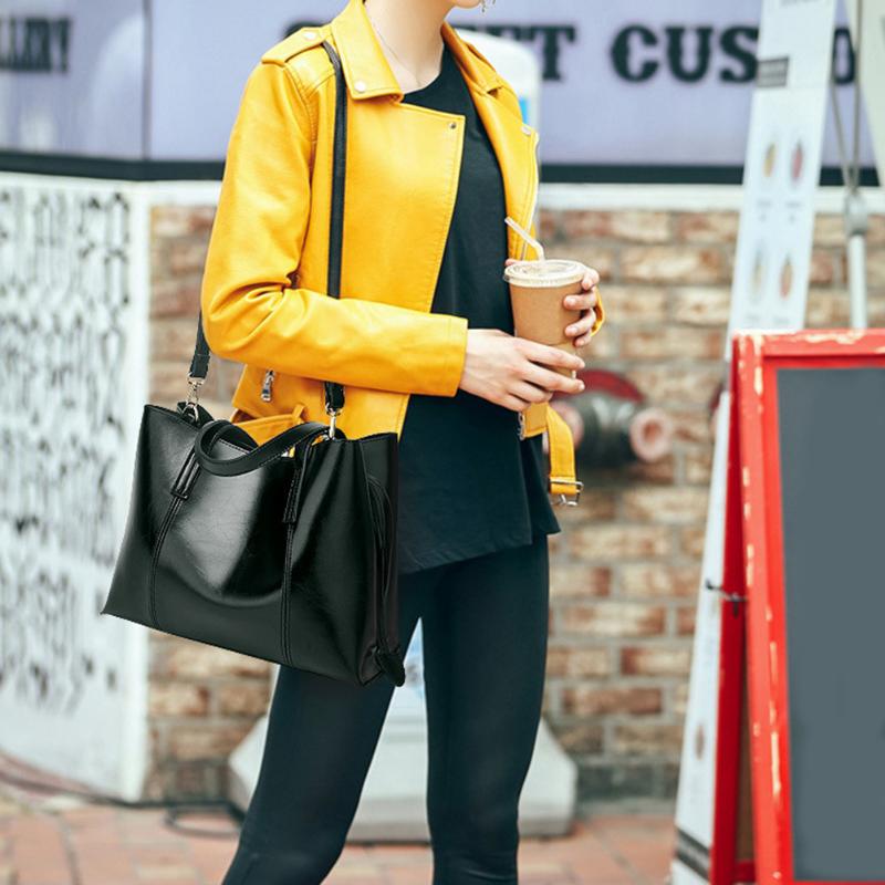 

Simply Crossbody Bags Lady Travel Small Handbags PU Leather Solid Color Simple Messenger Bag for Women 2021, Black
