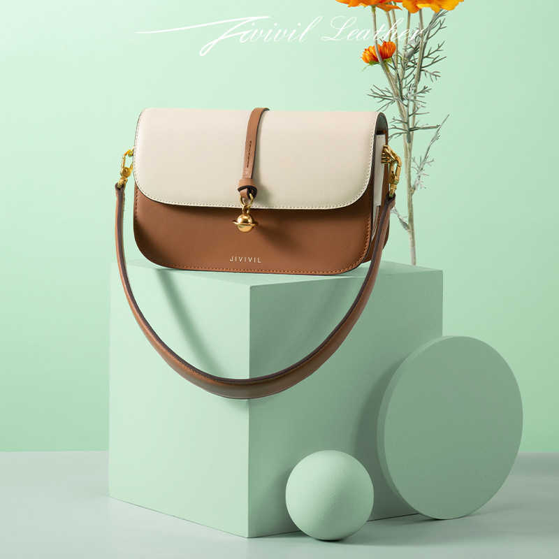 

Jiuwa 2021 summer new Female Minority trend chain single shoulder fashion high sense armpit small square bag, Versatile brown and white matching