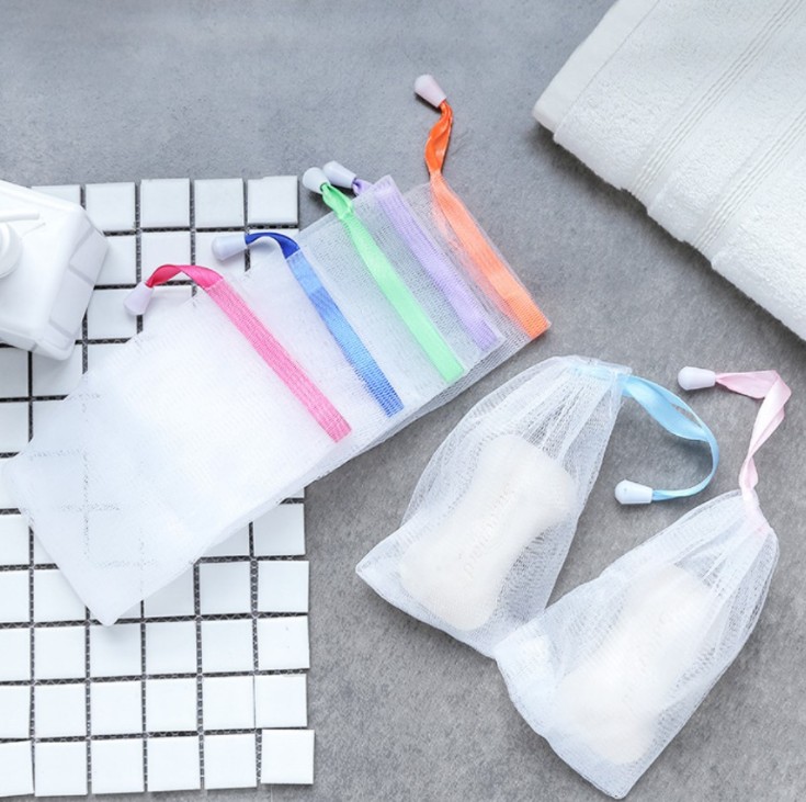 

Making Bubbles Net Soap Saver Sack Mesh Soa p Pouch Storage Bag Drawstring Holder Bath Supplies