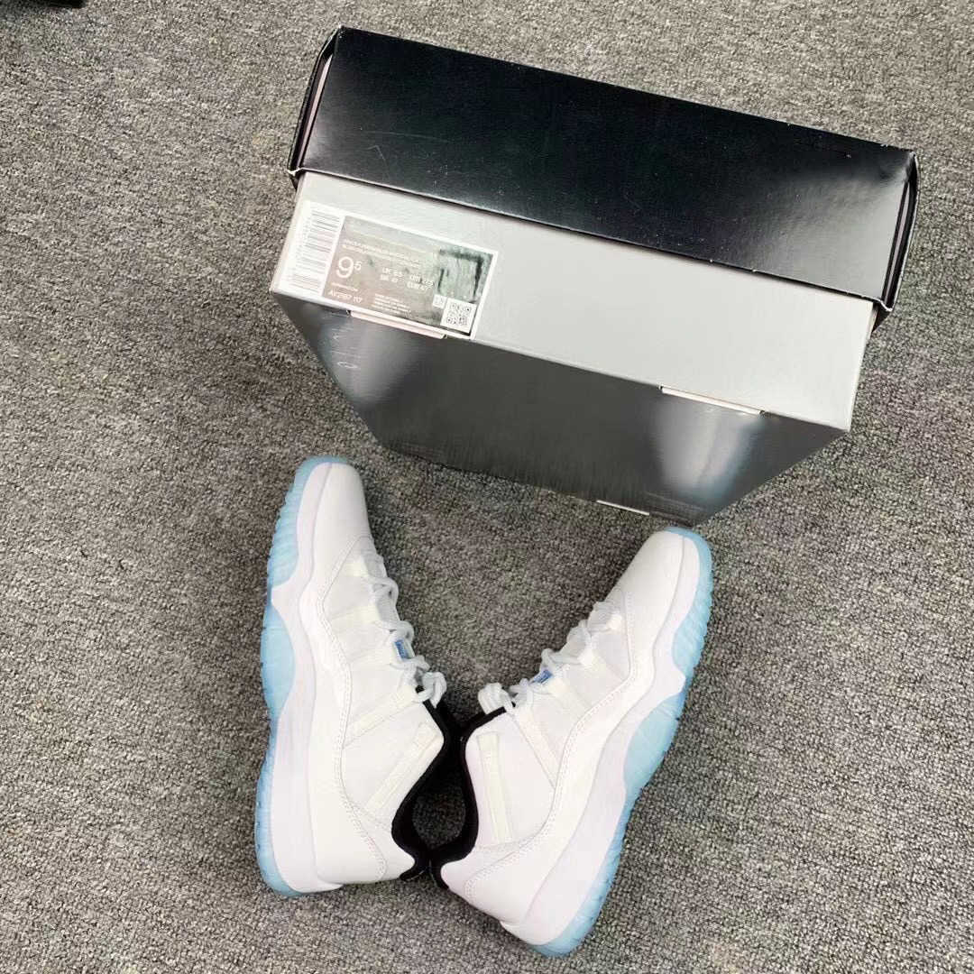 

2021 Released Authentic 11 Legend Blue Low Man Women Outdoor Shoes AV2187-117 Real Carbon Fiber Sports Sneakers With Original