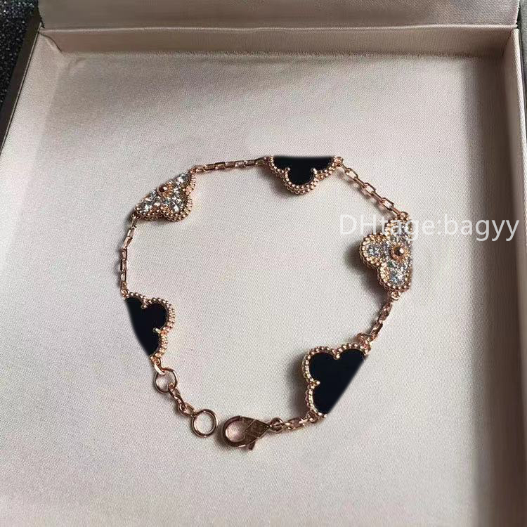 

Jewelry Ladies Love rings Pendant Necklaces Screw Earrings carti Bracelet van Party Wedding Couple Gift Fashion Luxury cleef designer [with box] a113, Golden;silver