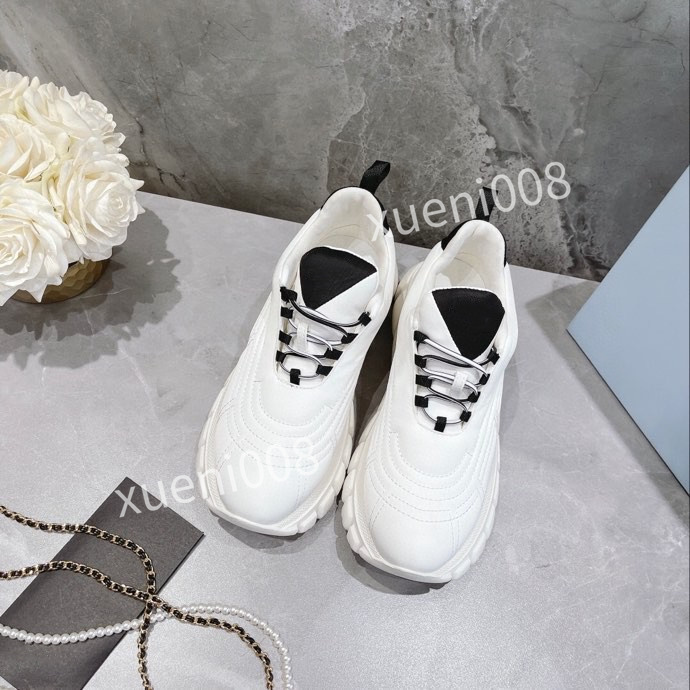 

2022 Fashion Men Women Outdoor Shoes 35-41 Designers Triple S Trainer Platform Paris Dad Large Increasing Boots Sneakers Sports The Hacker Project zh211014, White