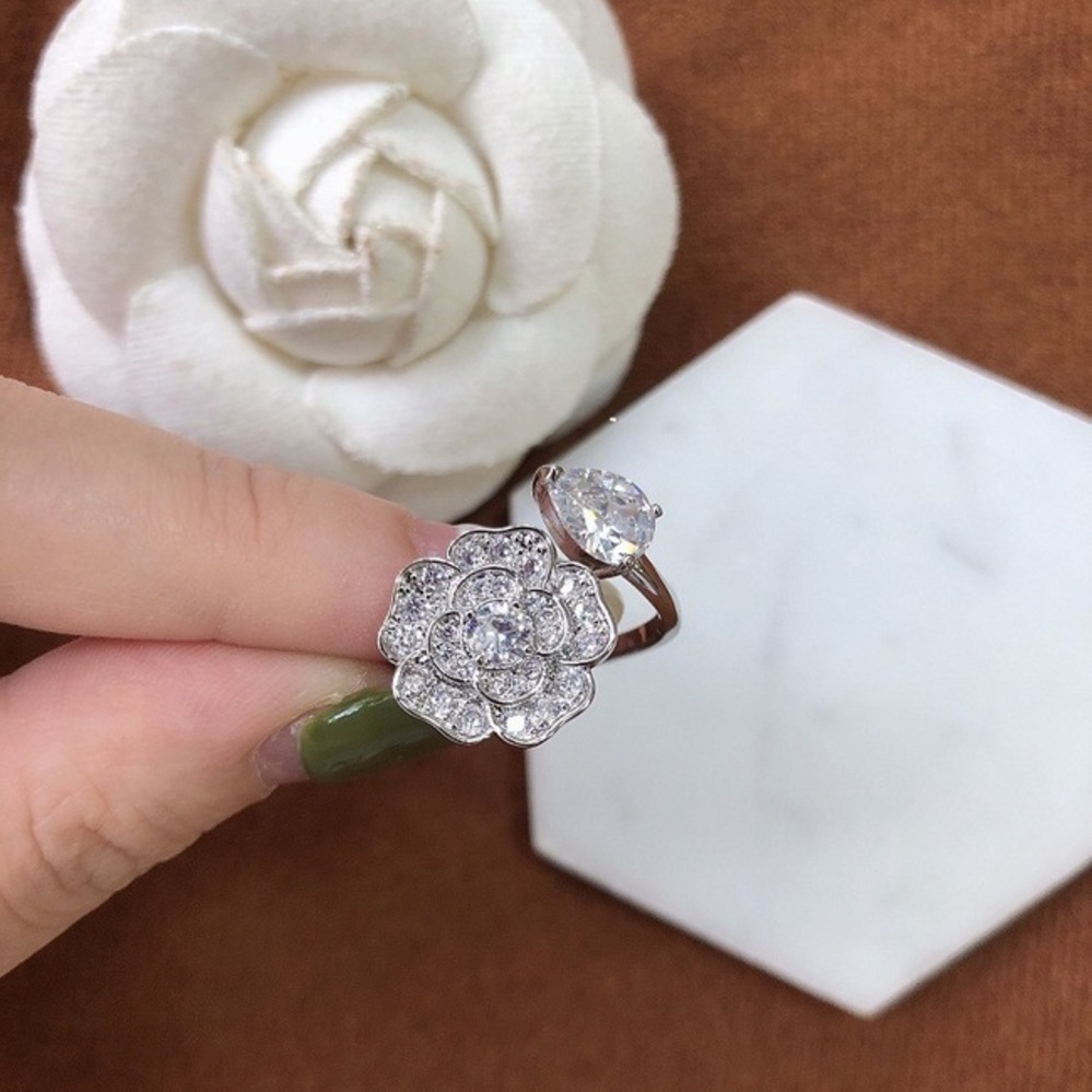 

Xiangjia xiaoxiangfeng 2121 new open ring love stone flower set with Diamond Fashion temperament21, Golden;silver