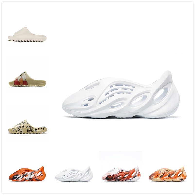 

2021 New Hot Kanye West Slides Foam Runner Bone Desert Sand Slippers Fashion Sandal Resin Mens Women Kids Children Beach Slipper Loafers, Black