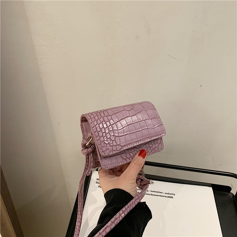 

Women's 2021 spring new women's style hand Korean creative Mini messenger bag student one shoulder, White