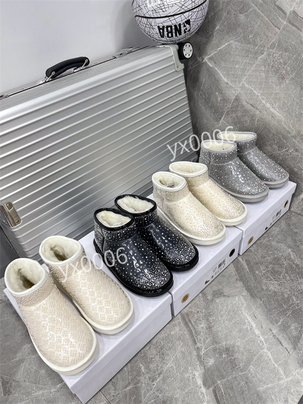 

2021 autumn winter socks heeled heel boots fashion sexy Knitted elastic boot designer Alphabetic women shoes lady Letter Thick high heels Large yx211002, 03