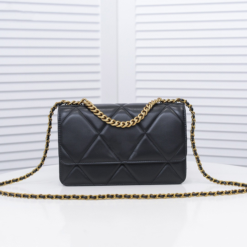

Classic Handbag Luxurys Designers Bags 2021 Channel Women Bags Fashion Handbags919 Chain shoulder bag Diamond Lattice Lambskin & Gold Tone-M
