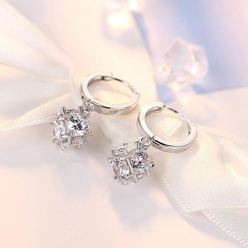 

Hoop & Huggie S925 White Buckle Female Korean Love Cube Earrings Geometric Crystal Short