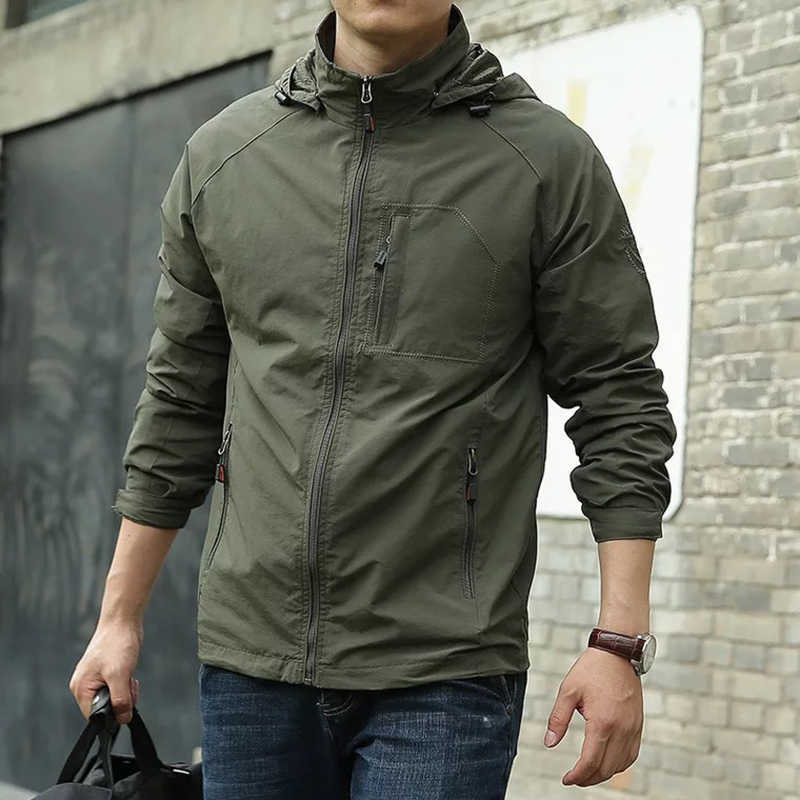 

Men' Waterproof Military Jacket 2021 Spring Autumn Casual Windbreaker Jackets Mens Breathable Hooded Outdoor Thin Coats 5XL X0621, Bl7868 khaki