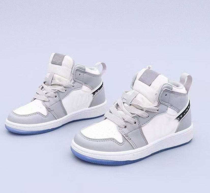 

2023Infants 1s I Toddler Basketball Shoes Pine Green Game Royal Scotts Obsidian Chicago Bred Sneakers Melody Mid Multi-Color Dye Kids Shoes C2