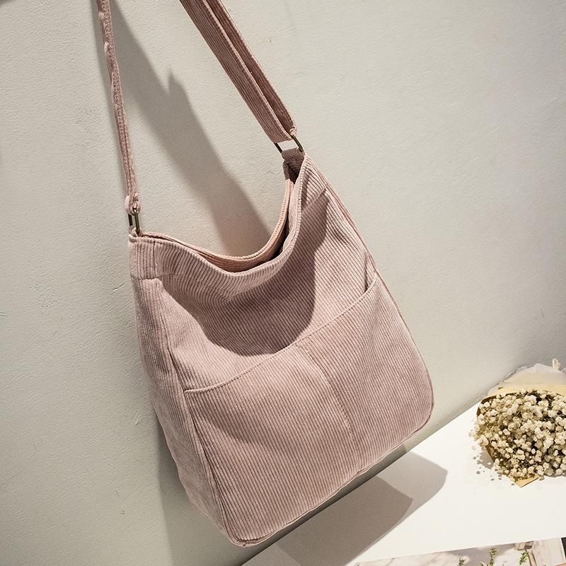 

The New Women's Bag Korean Version of The Trend Women's One-shoulder Bag Fashion Sloping Canvas, Black