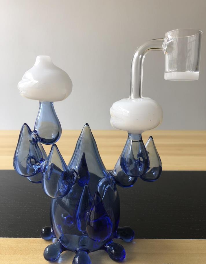 

Blue sky white clouds hookah drill drilling, Christmas present