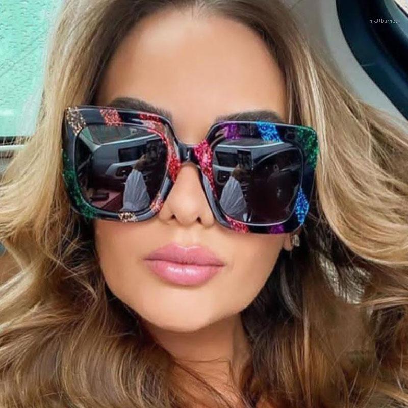 

Sunglasses Unique Fashion Colorful Stripe Square Women Beach Vacation Eye Protection Sun Glasses Men Luxury Shades Oculos Gafas