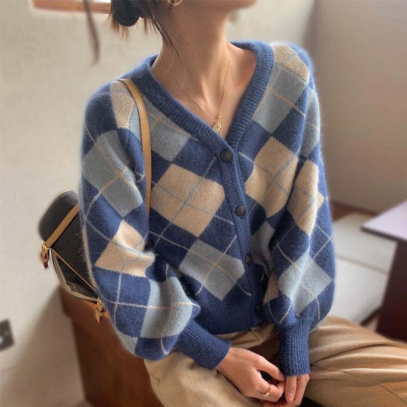 

spring diamond plaid knitted cardigan jacket coat loose retro French niche v-neck explosive sweater 210525, Coffee color