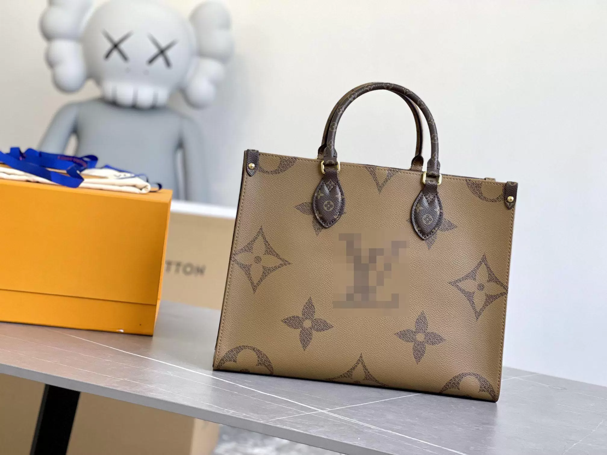 

ONTHEGO Womens Designers Handbags Shoulder Bag Luxurys Purses Luxury Clutch Women Leather Tote Cross body Bags LVLOUISVITTON VUTTON, Black