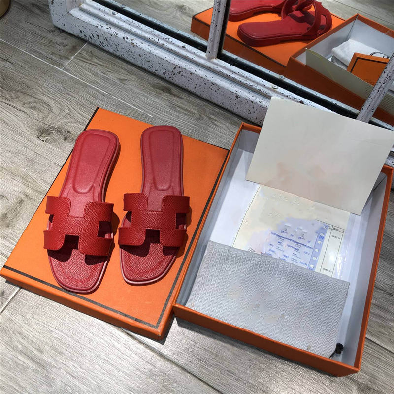 

2021 women's shoes fashion simple classic calfskin casual and slippers beach flat-bottomed female sandals all-match 36-40