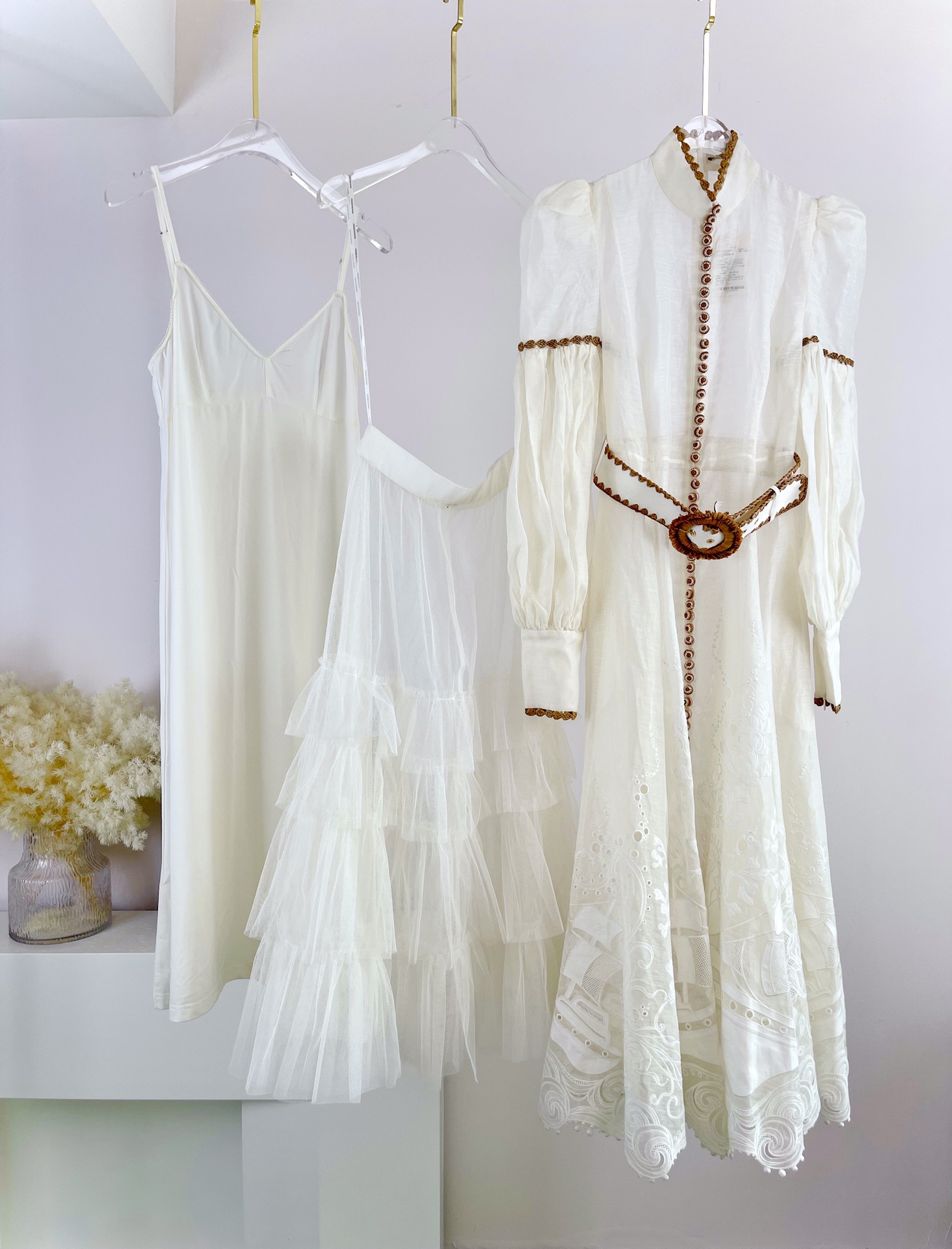 

Hot selling sexy perspective Round Neck Lace stitched cotton dress, White