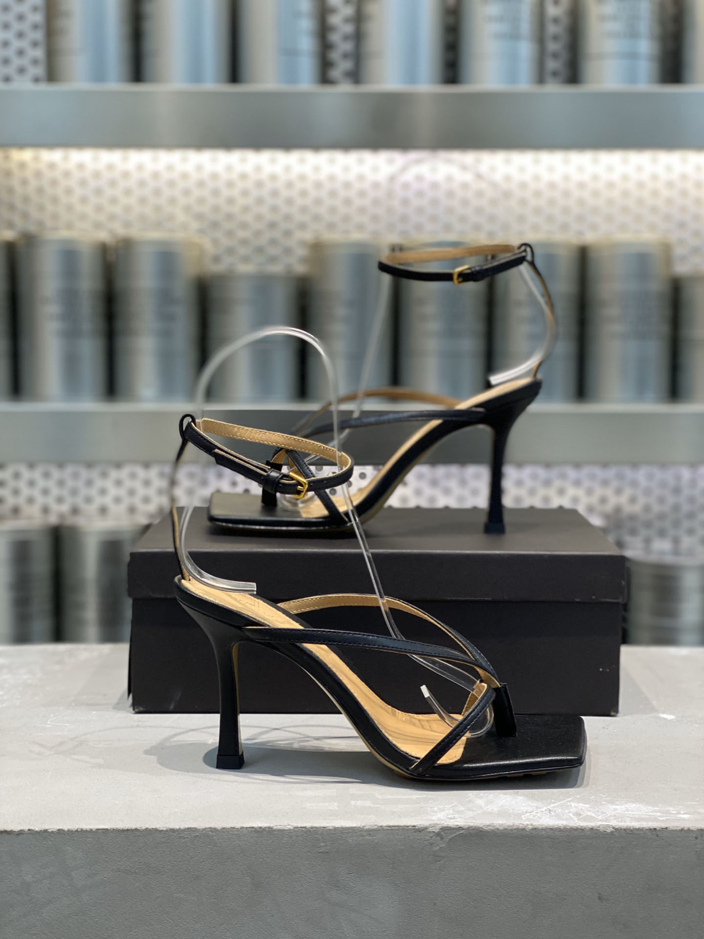 

Designer women STRETCH Sandals leather High heels summer ladies fashion flat Woven slipper woman shoes with box size 35-40, Color 4