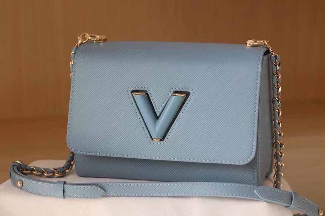 

2021 new spring newest style twist mm Evening Bags epi genuine leather shoulder bag Luxury Designer Brand high quality handbag M57517 M57559, Light blue