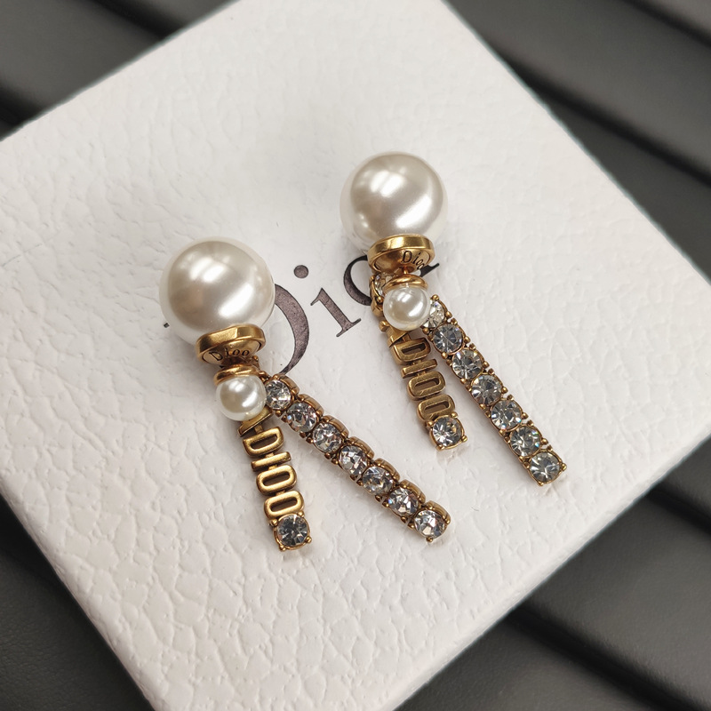 

Top Quality Brass Women Designer Studs Big Pearl Single row drill CZ Stones White Pearls Stud Earrings Classic Style Engagement Jewelry Lady Party Gifts
