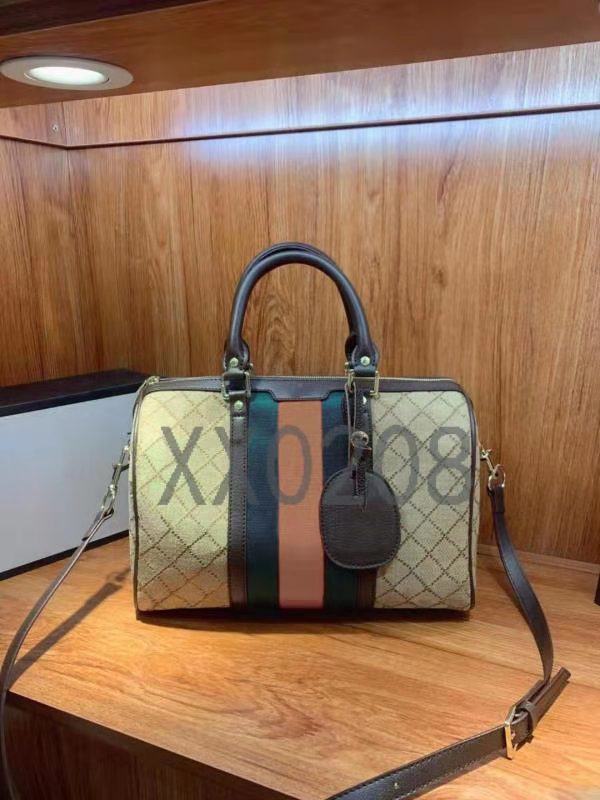 

Designer design high quality 2021 new brand pillow bag handbag, classic pop fashion and practical., Make up for postage