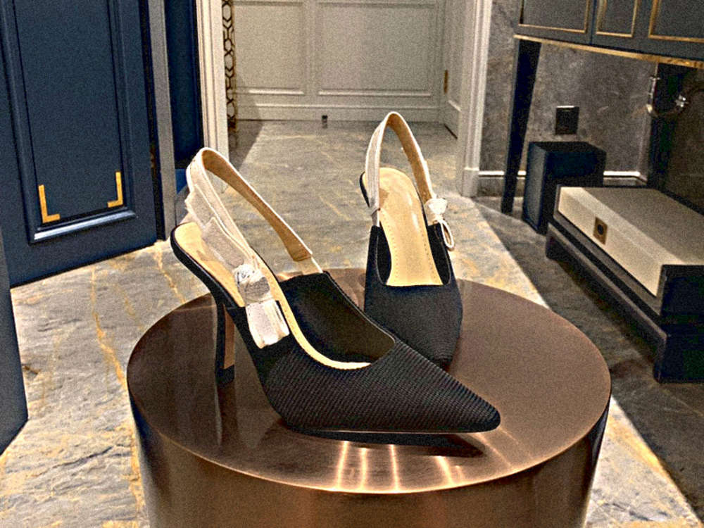 

Crazy Sales D Women's Slingback heels Shoes Pointy High Mid Flat heeled shoe Bow knot Leather sole Black fabric