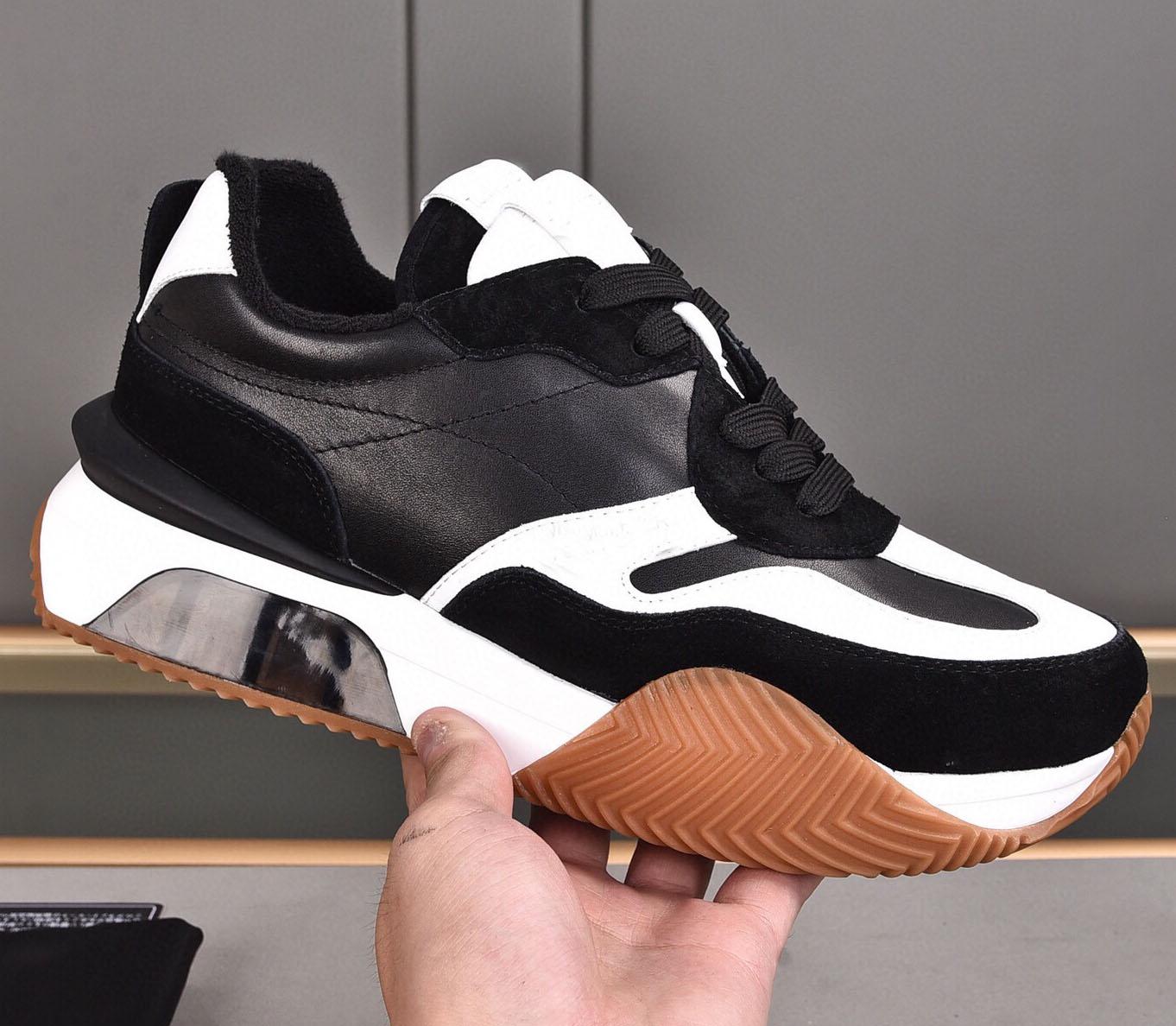 

Highest quality Sneakers Running shoes men WOMEN chaussures de designer ECO FRIENDLY JAMES SNEAKER FORD TOM sports Christmas Casual US12