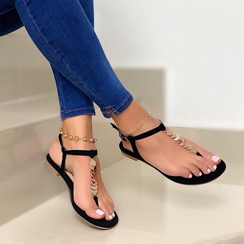 

2021 New Flats Clip Toe Shoes Women's Comfort Woman Metal Decoration Buckle Straps Beach Sandals Ladies Summer Fashion Rg3j A333, White