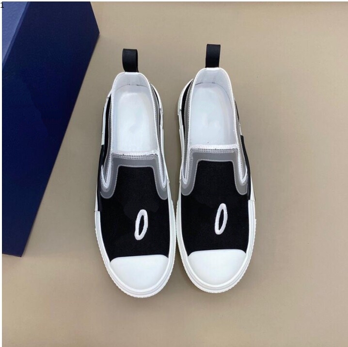 

Dio 2021 Classic wild Nouveau Hommes Femmes sport de luxe toile Sneakers Chaussures Top qualité en cuir véritable brodé EUR 38-45 MKXC003