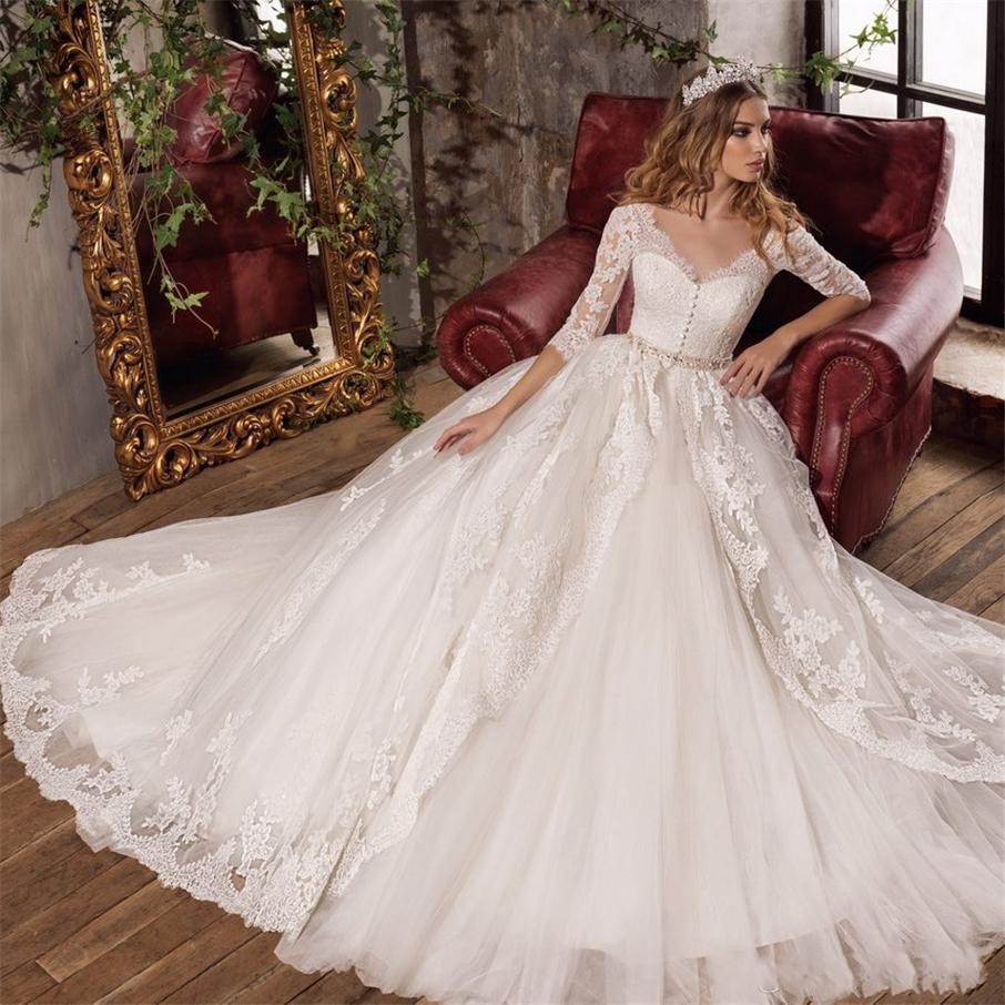 

2021 New Vintage Half Sleeve Long Sleeves Buttons Front Wedding Es with Beading Sash Applique Lace Bridal Gowns Custom Made 9wpi, White