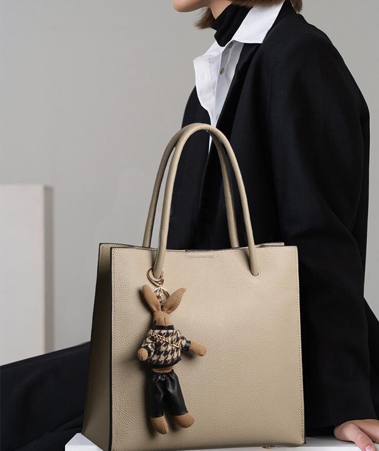 

D46 New style men's and women's shoulder bag high quality handbag fashion bag designer handbag purse, Customize