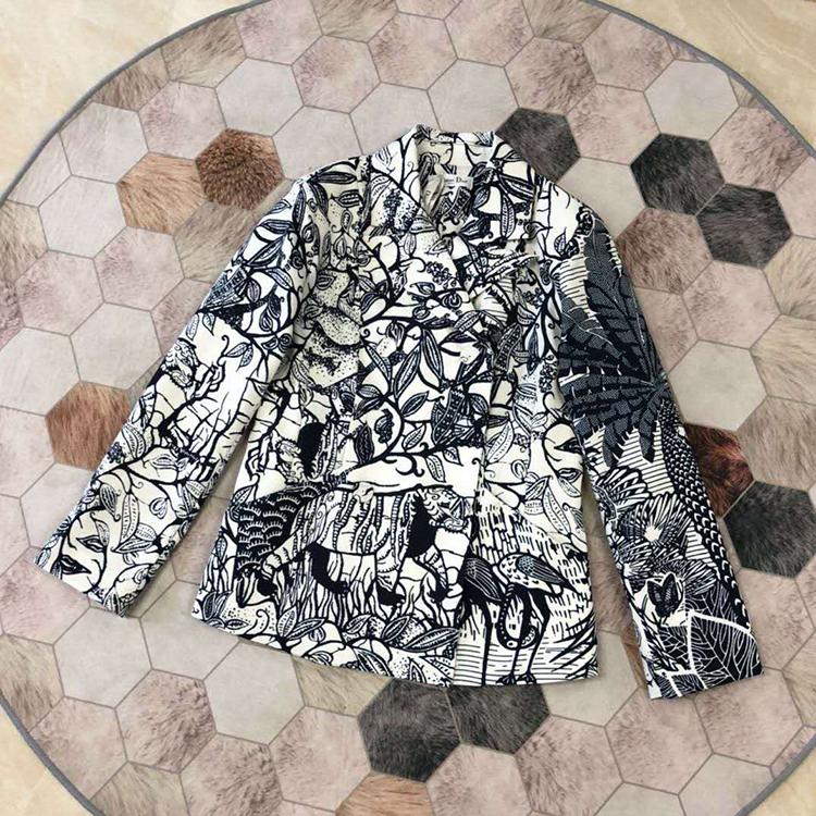 

Women' Jackets VERDEJULIAY High Street Runway Design Slim Fit Suit Tops Women Double-Breasted European Fashion Romantic Animals Print Jacke, As pic