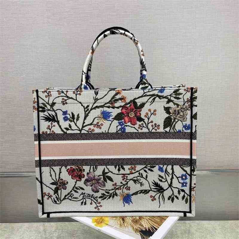 

Hanghhangbag Luxury Designer Fashion Hand Handbag Handbags Backpack Wallet Purse Shoulder Crossbody Tote Bags Mini Bag Embroidery Large H15G