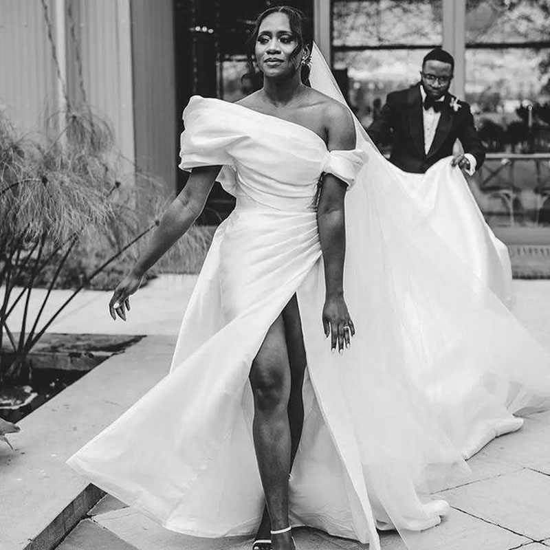 

Amazing Mermaid Wedding Dresses With Detachable Train Bridal Gowns Off The Shoulder Neck Side Split Trumpet Satin robe de mariée, Daffodil