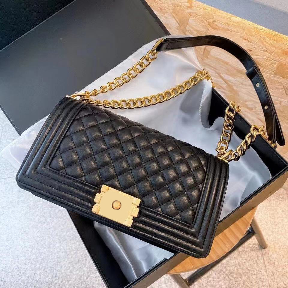 

Diamond Lattice 2023 bag V-shape Rhombic Bags Messenger Luxurys designers Quality Women Knitting chains high Thread handbags mother cossbody wallet totes purse, Picture-color with logo 25 cm