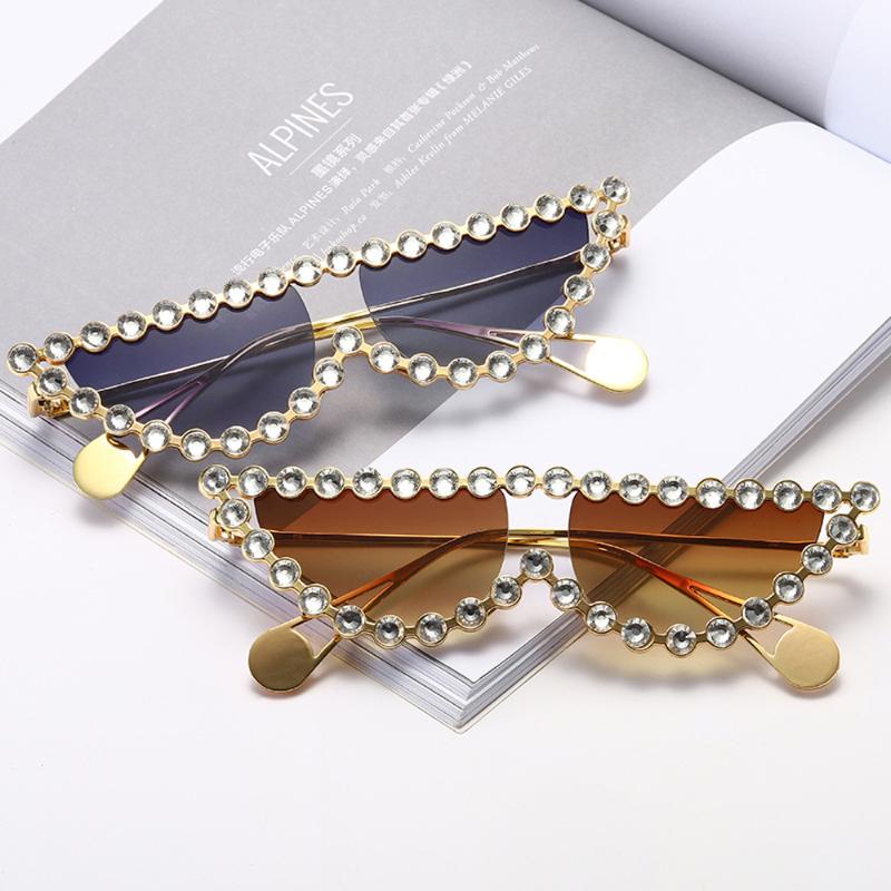 

Outdoor Eyewear Rhinestone Rays Cat Eye Women Transparent Fashion Sunglasses Designer UV400 Accessories