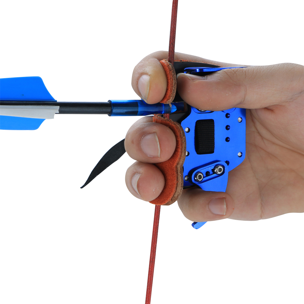 

Cow Leather Archery Finger Guard Protection Pad Glove Tab Bow Shooting Hand Guard Tool Arrow Training Shooting Hunting Supplies