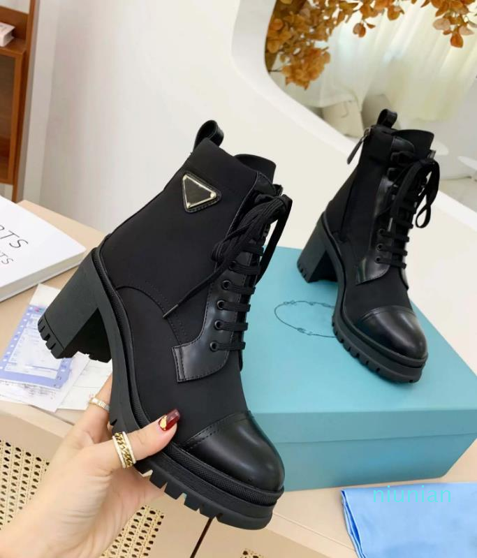 

2021 Designer Brushed leather and nylon laced booties Women Ankle Boots Leather Biker Boots Australia Booties Winter boots size EU 35-41
